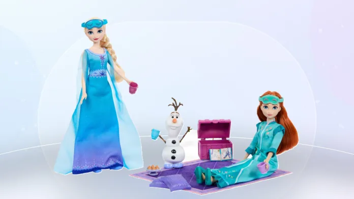 دمى Elsa و Anna و Olaf من Frozen على خلفية جليدية بألوان الأزرق والبنفسجي